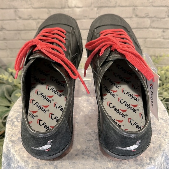 FEIYUE X STAPLE 1920 Black Leather Low Full Color Pigeon Sneakers Men’s 10🖤NWT - Picture 7 of 12